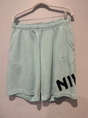 Nike Men’s Mint Green Fleece Shorts Size M Black Big Logo Swoosh Sweatshorts
